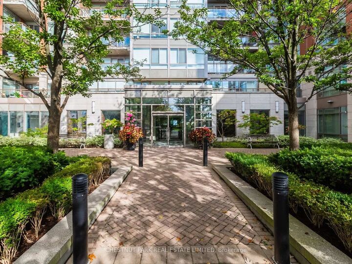 Property Photo: 500 Queens Quay 318W ON M5V 3K8