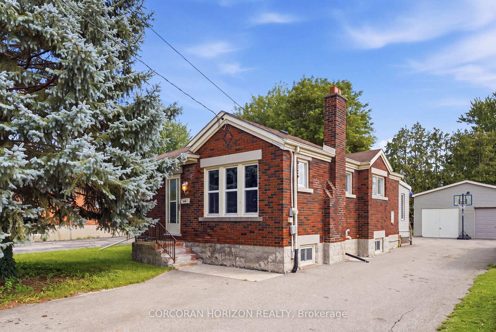 Property Photo:  111 Elliott Street  ON N1R 2J9 