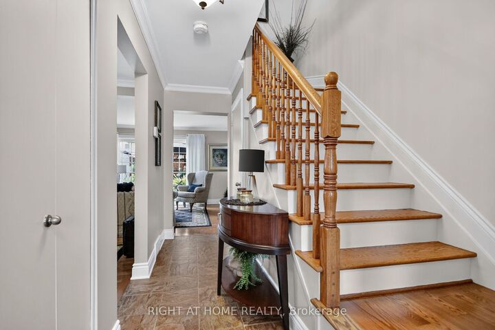 Property Photo: 192 Monterey Drive ON K2H 7A8
