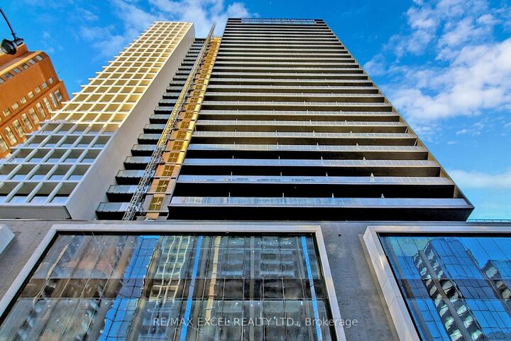Property Photo:  20 Edward Street 1420  ON M5G 1C9 