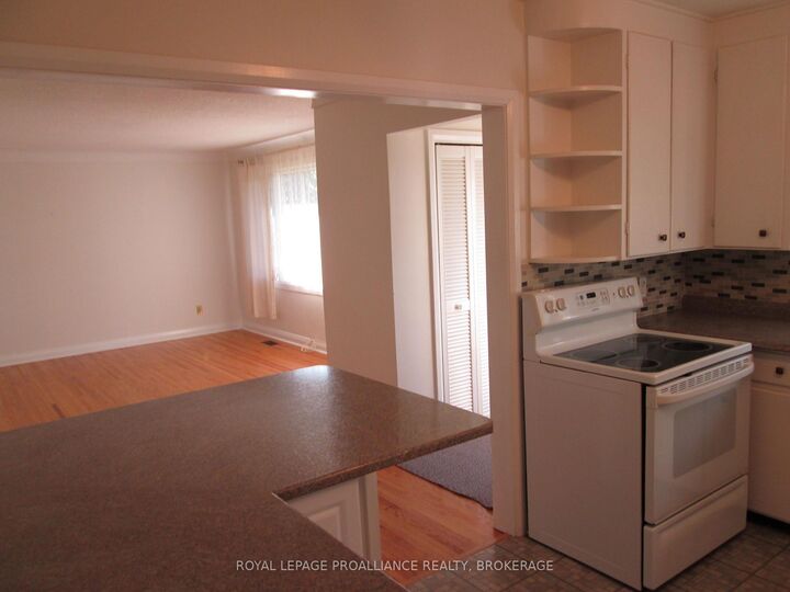 Property Photo:  50 Campbell Crescent  ON K7M 1Z5 