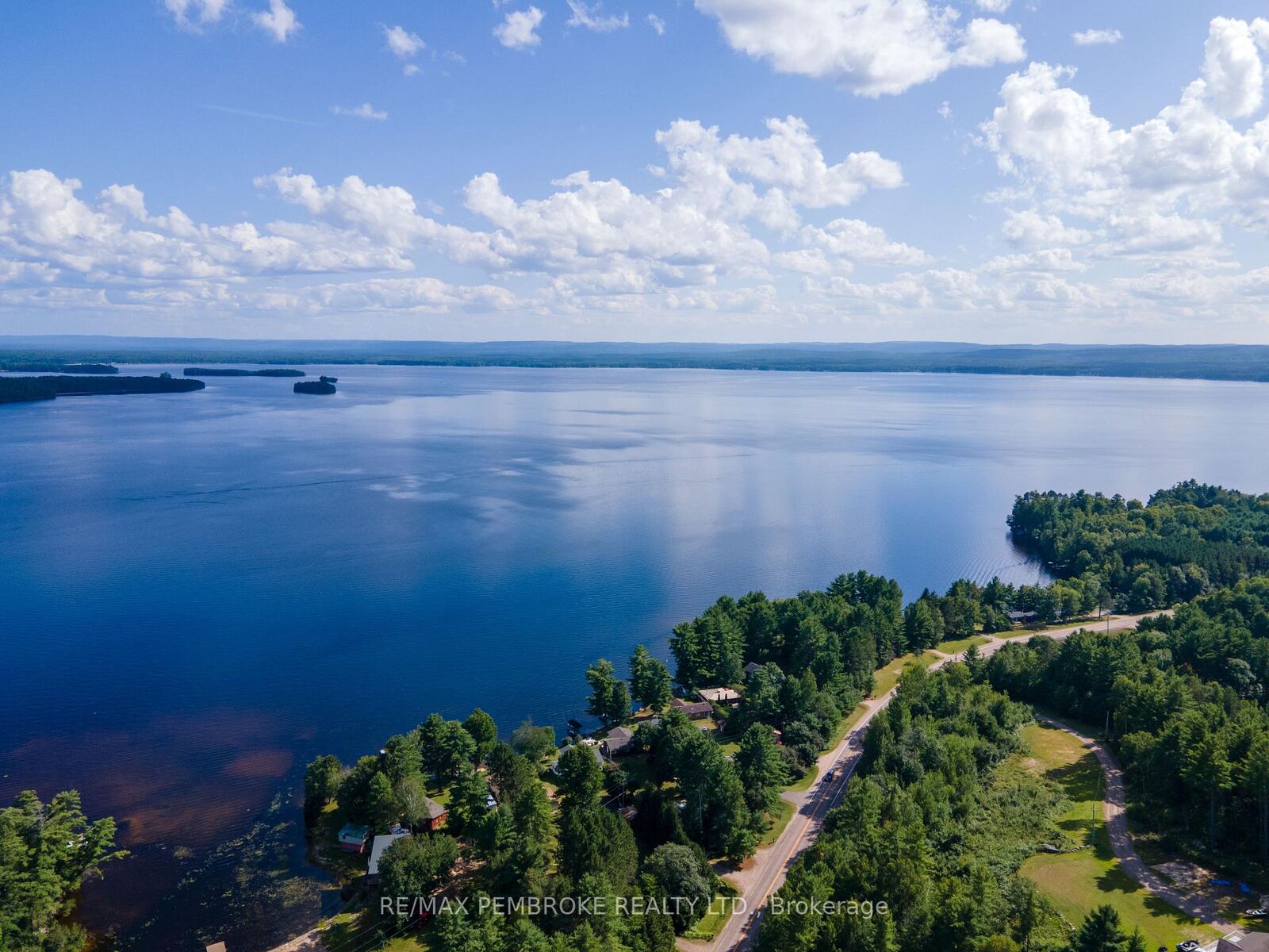 Property Photo:  5032 Round Lake Road  ON K0J 2A0 
