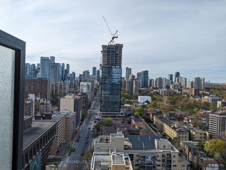 Photo de la propriété: 251 Jarvis Street 2511 ON M5B 0C3