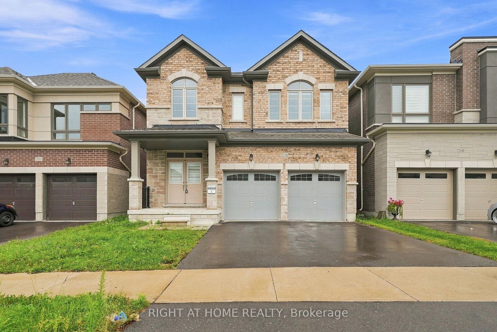 Property Photo:  2136 Coppermine Street  ON L1L 0T1 