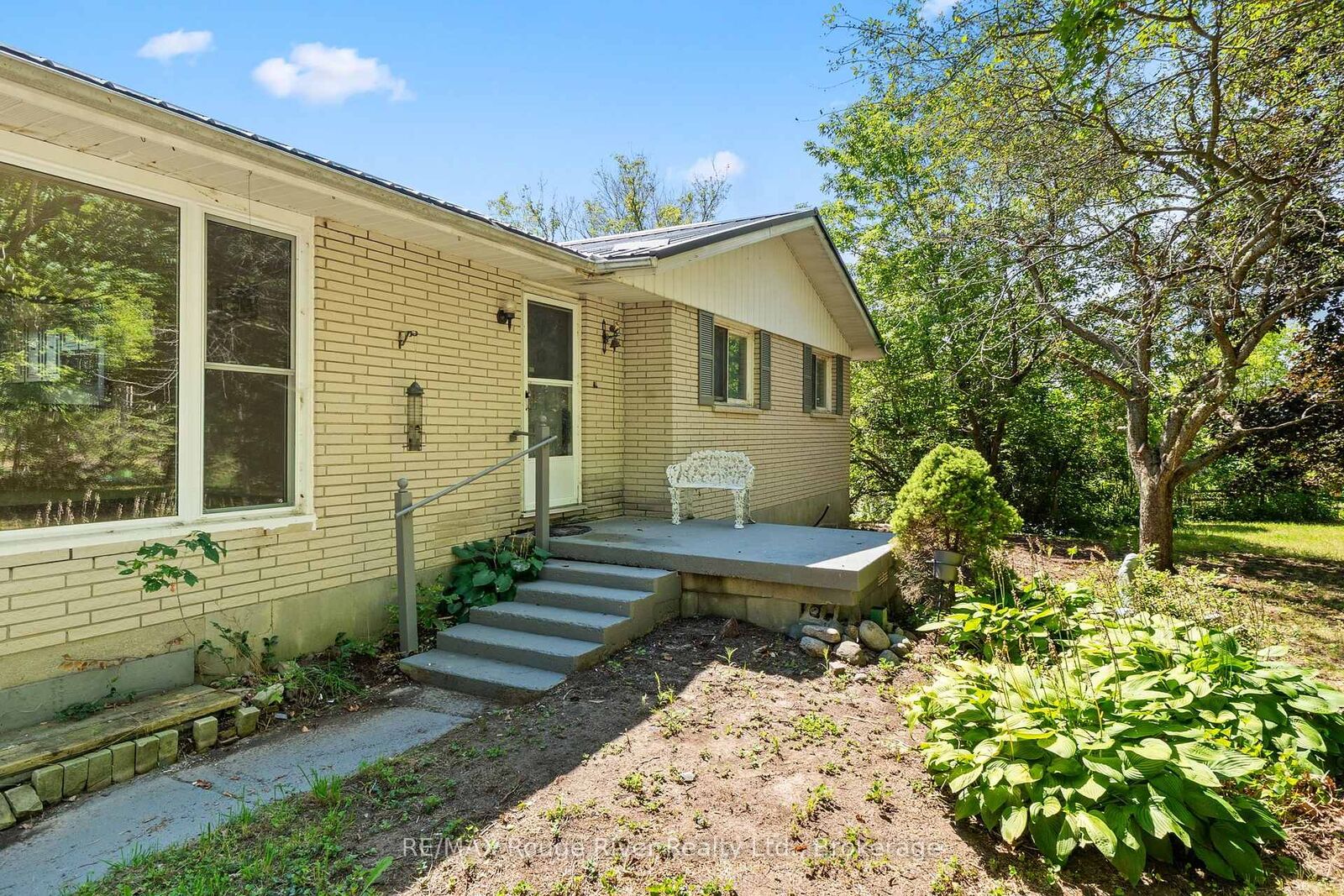 Property Photo:  389 Haynes Road  ON K0K 1M0 