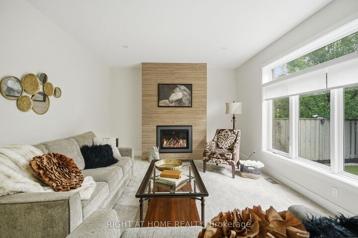 Property Photo: 4 Meritage Lane ON L0S 1J0