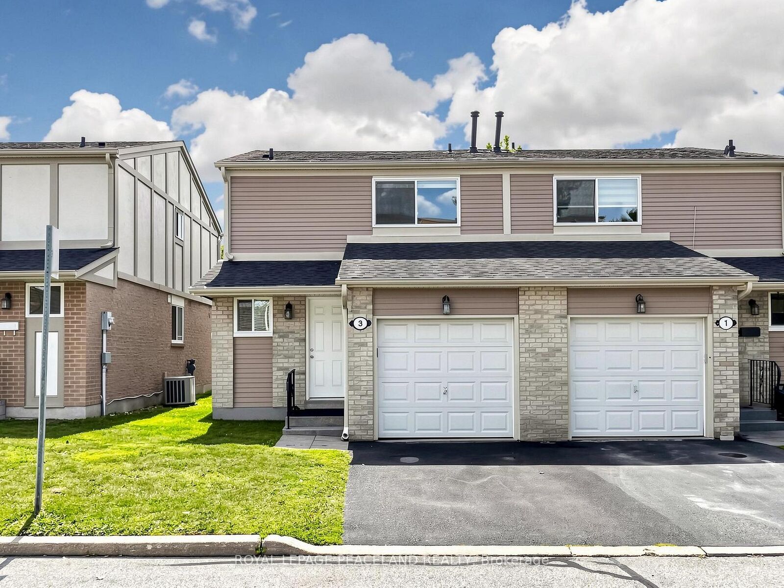 Property Photo:  3 New Port Way  ON L3T 5G3 