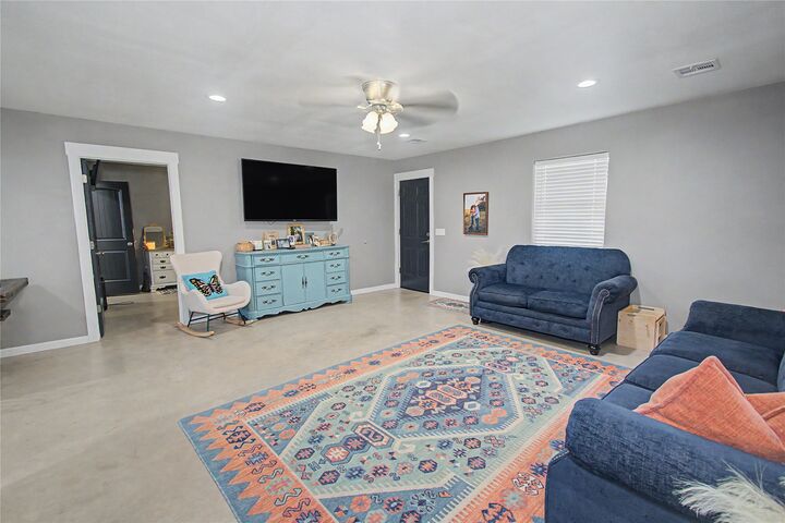 Property Photo: 11732 Oktaha Road OK 74450