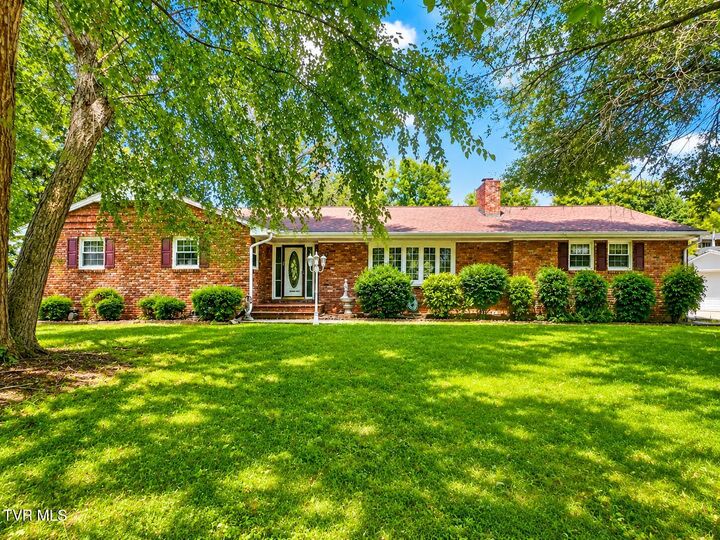 Property Photo:  501 East 9th Avenue  TN 37601 