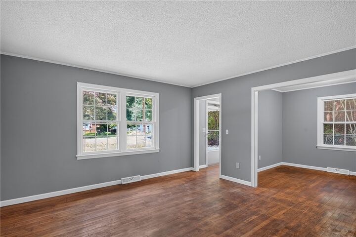 Property Photo: 1104 White Street SC 29670