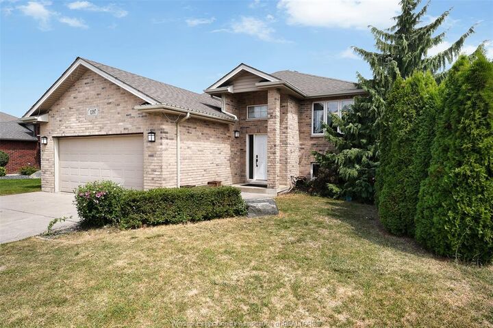 Property Photo: 1397 Crosswinds Drive ON N8L 0S5