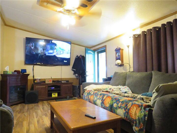 Property Photo:  106 Reagan Rd  PA 15666 
