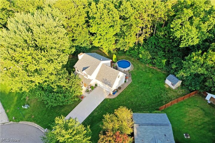 Property Photo: 3750 Oakview Drive OH 44420