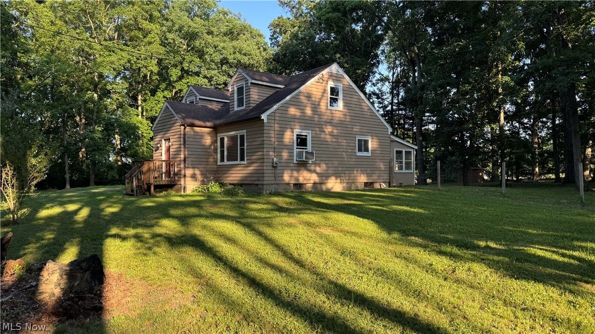 Property Photo: 7688 Calvin Road OH 44266