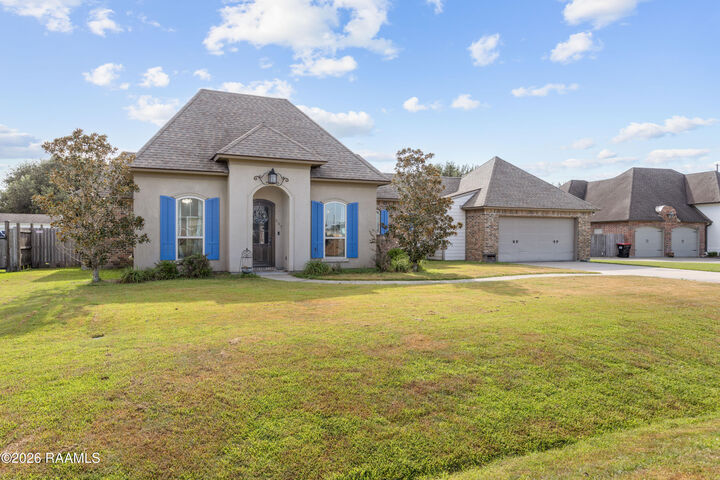 Property Photo:  207 Beringer Drive  LA 70529 