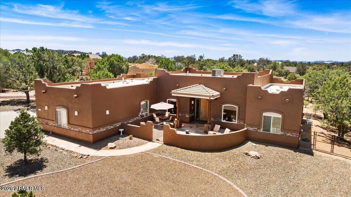 Property Photo:  13170 N Iron Hawk Drive  AZ 86305 