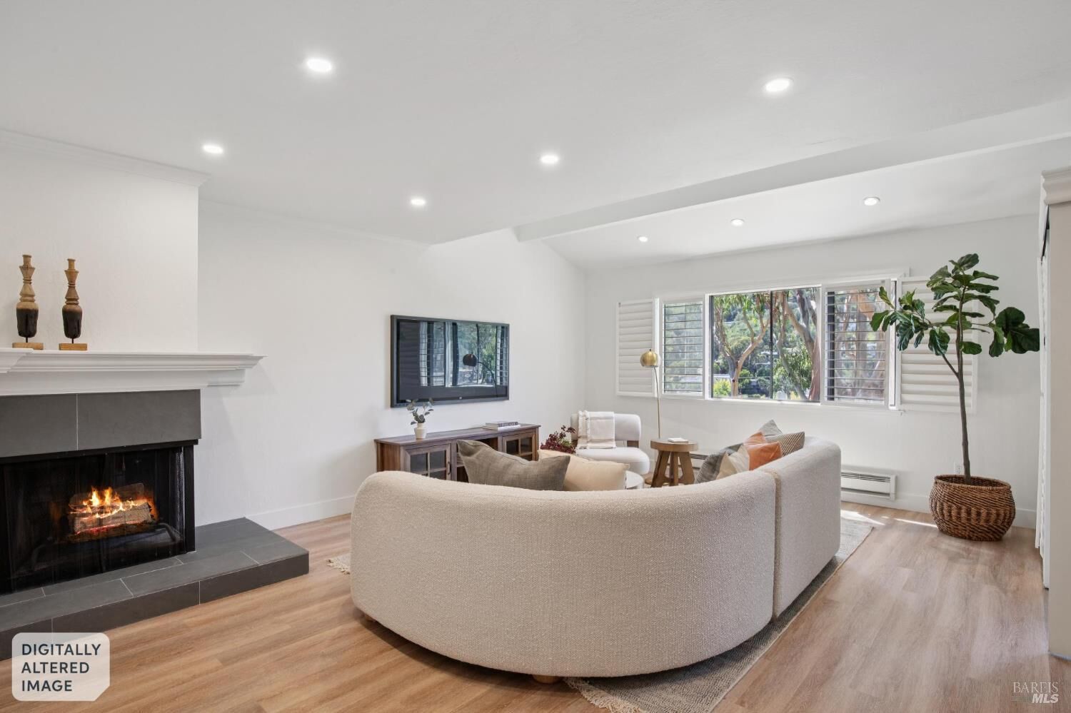 Property Photo:  67 Corte Mesa Drive  CA 94901 