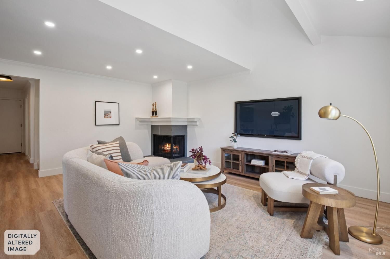 Property Photo:  67 Corte Mesa Drive  CA 94901 