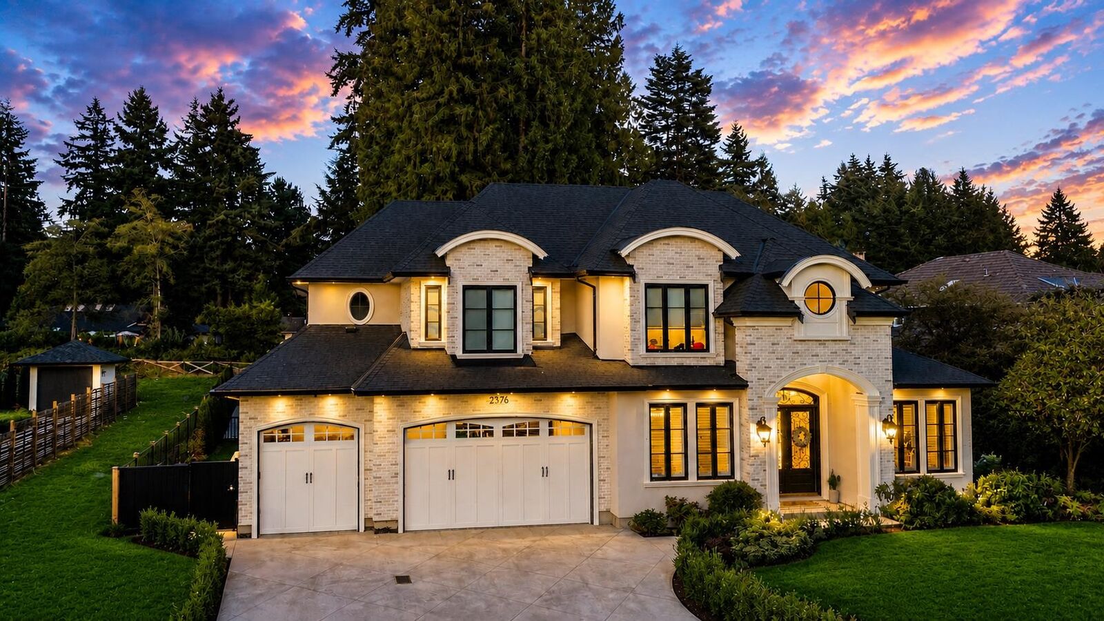 Property Photo: 2376 129A Street BC V4A 9H1