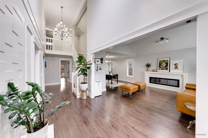 Property Photo:  6288 Crescent Place  BC V4K 4V2 