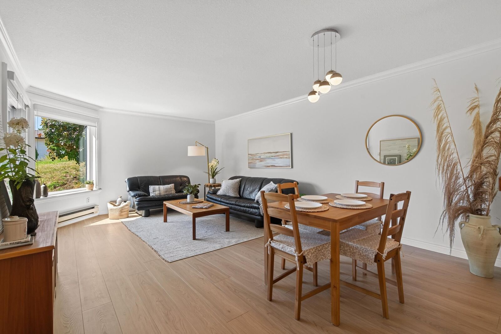 Property Photo:  1350 Vidal Street 102  BC V4B 5G6 
