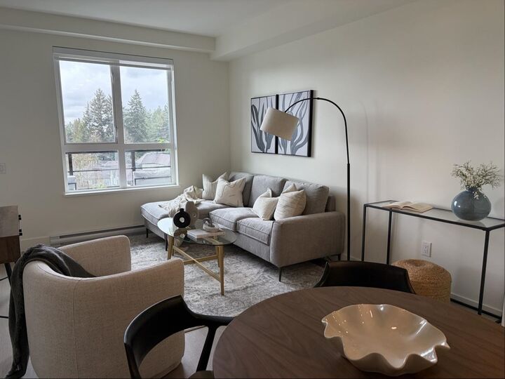 Property Photo: 10065 133 Street 408 BC V3T 3Y6
