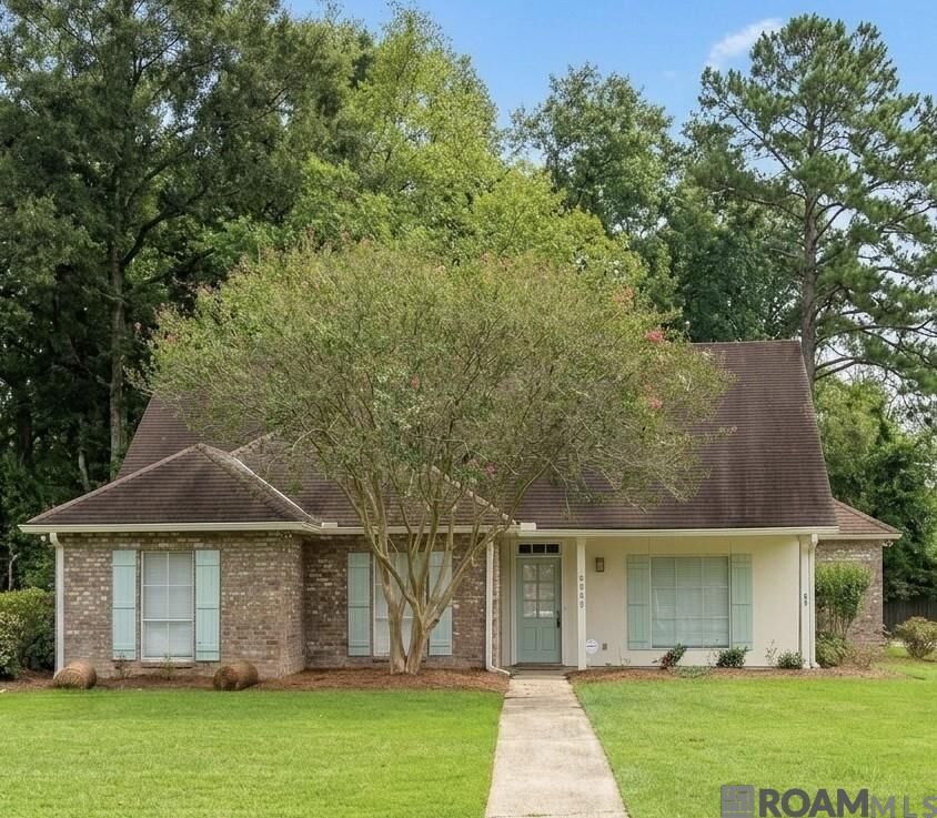 Property Photo: 6113 Belle Grove Dr LA 70820