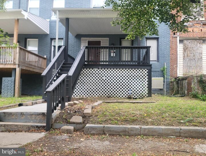 Property Photo:  3833 Reisterstown Road  MD 21215 