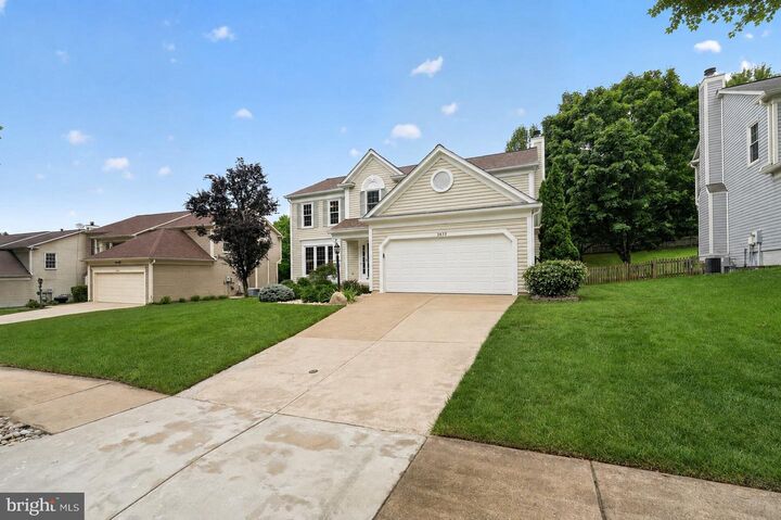 Property Photo:  2893 Chevoit Hill Court  VA 22191 