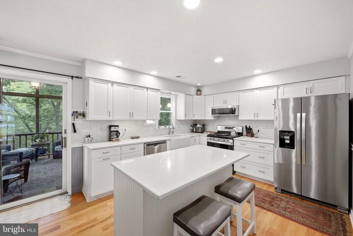 Property Photo: 109 Keswick Court VA 22602