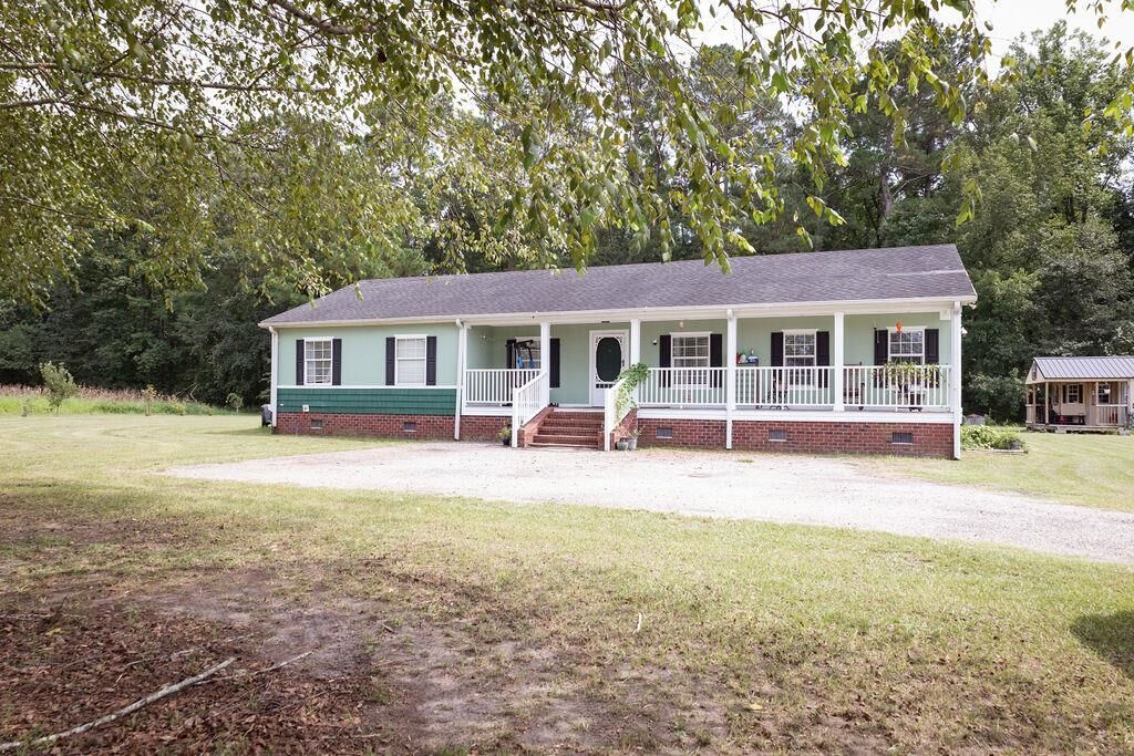Property Photo: 5124 Highway 76 SC 29581