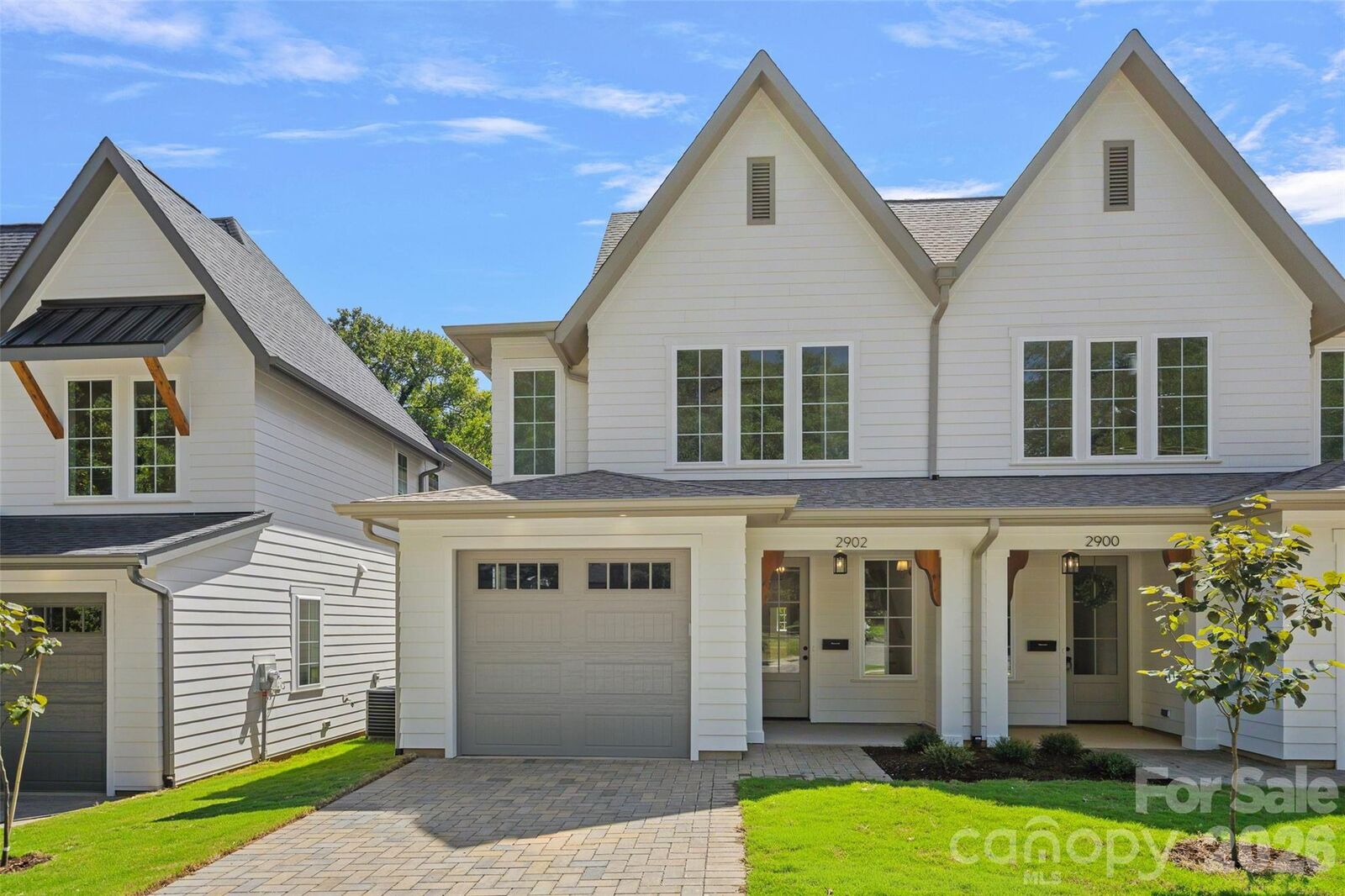 Property Photo: 2902 Dogwood Avenue NC 28206