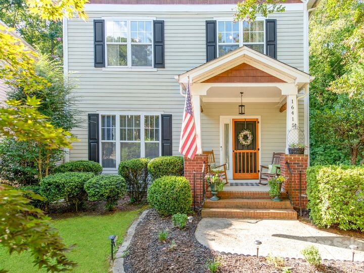 Property Photo:  16415 Kelly Park Circle  NC 28078 