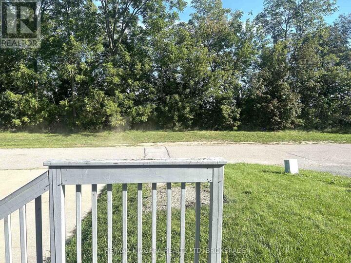 Property Photo:  11 Ursula Avenue  ON L2T 1S9 