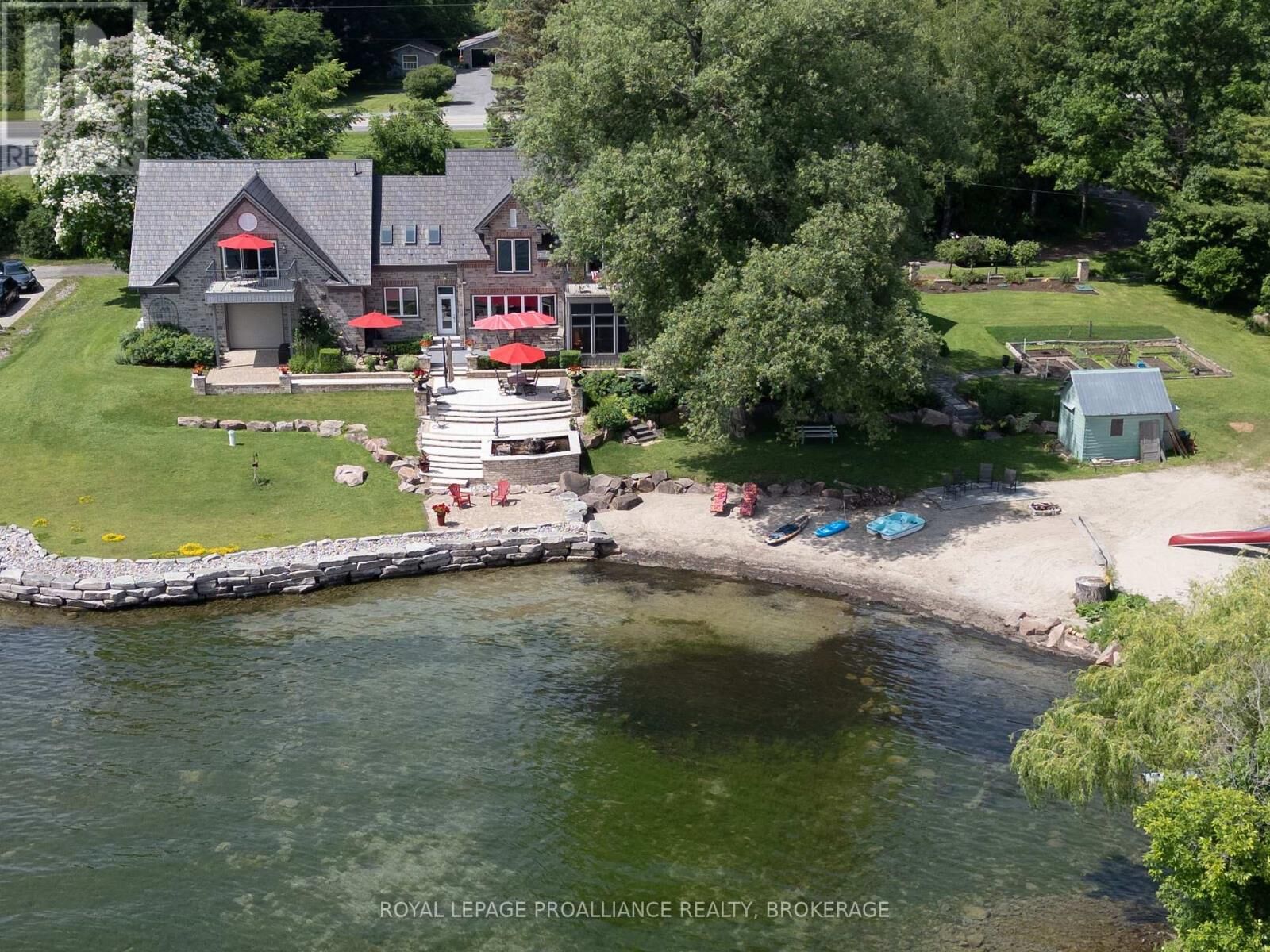 Property Photo: 147 1000 Island Parkway ON K7G 2V4