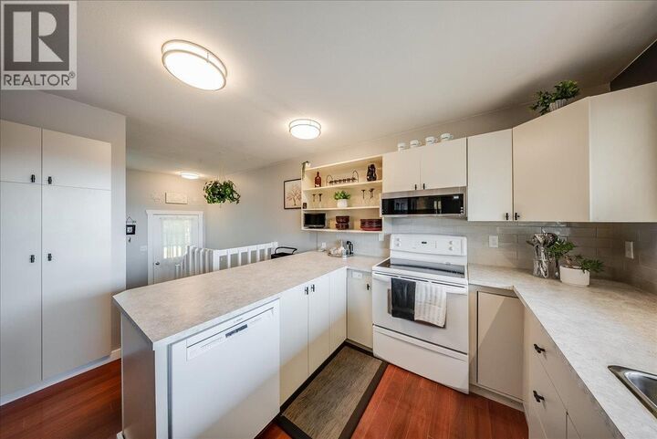 Property Photo: 2725 Charlston Street BC V0G 1Y0