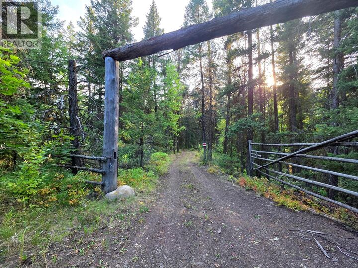 Property Photo:  6453 Pinaus Lake Road  BC V0E 1W0 