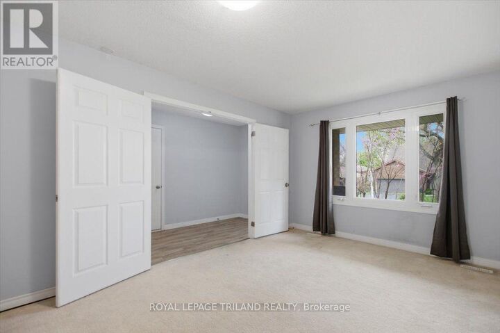 Property Photo: 4 Chepstow Gate 1 ON N6G 3S7