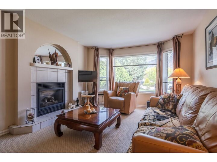Property Photo: 3 Spruce Court BC V0H 1V3