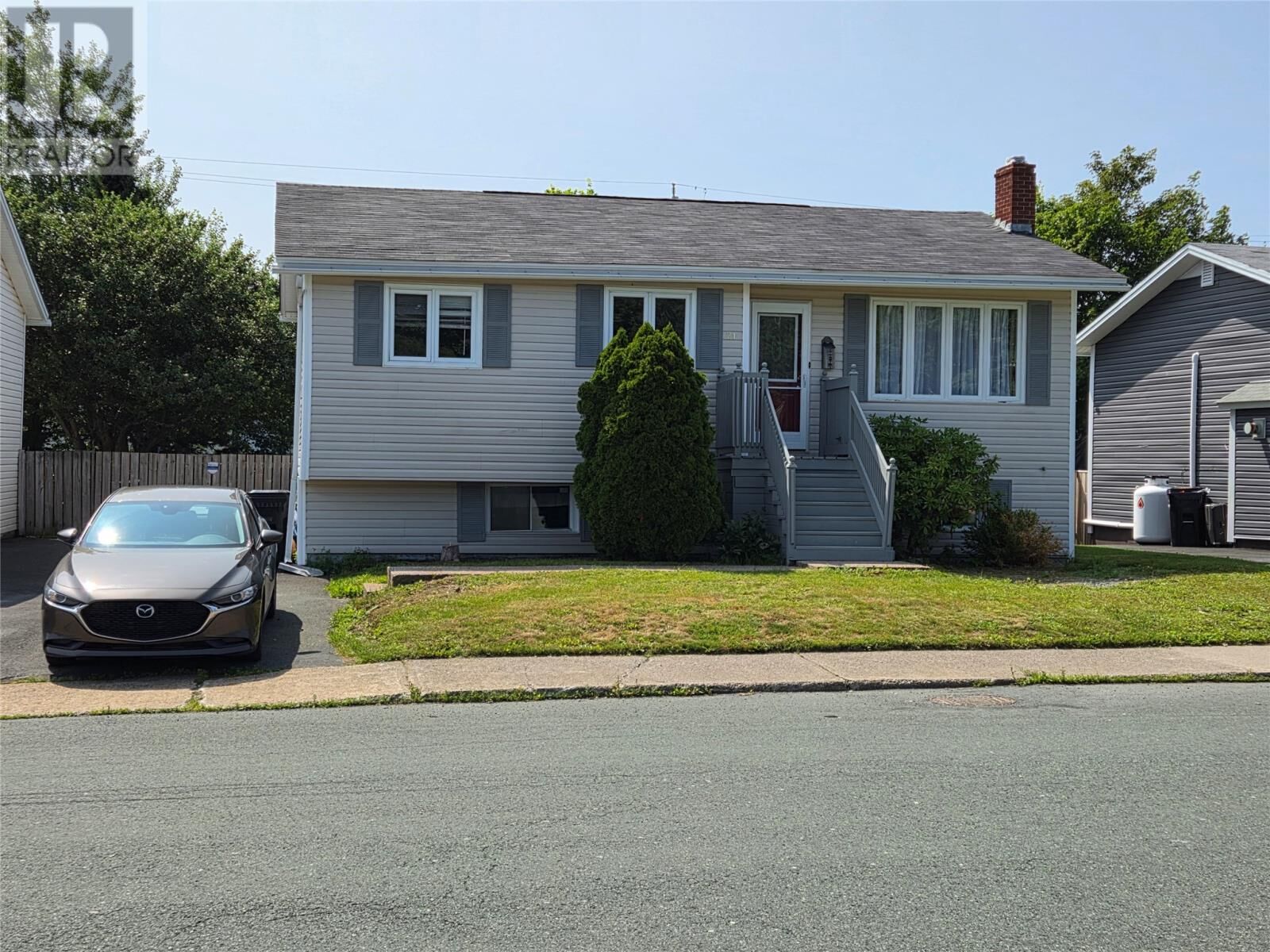 Property Photo:  21 Dunlea Street  NL A1A 3B2 