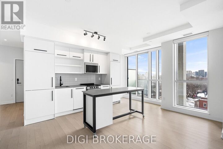 Property Photo: 560 Rideau Street 904 ON K1N 5Z8