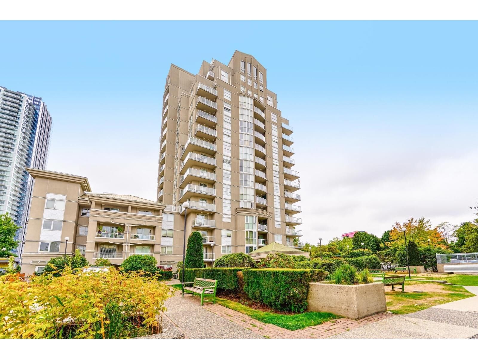 Property Photo: 10523 University Drive 705 BC V3T 5T8