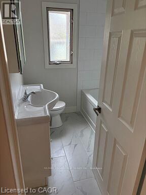Property Photo: 5648 Royal Manor Drive ON L2G 1E8
