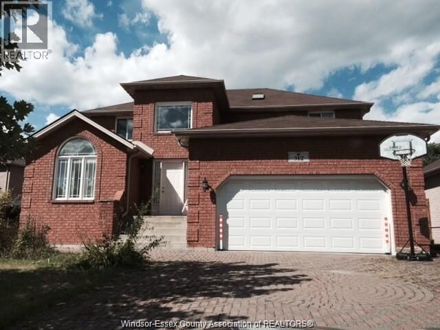 Property Photo: 512 John Harvey ON N9E 4W1