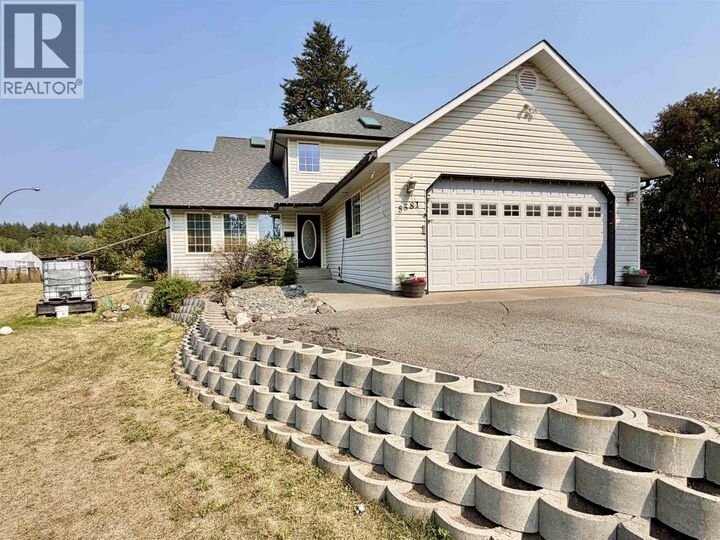 Property Photo:  5581 Lakeside Court  BC V0K 2E1 