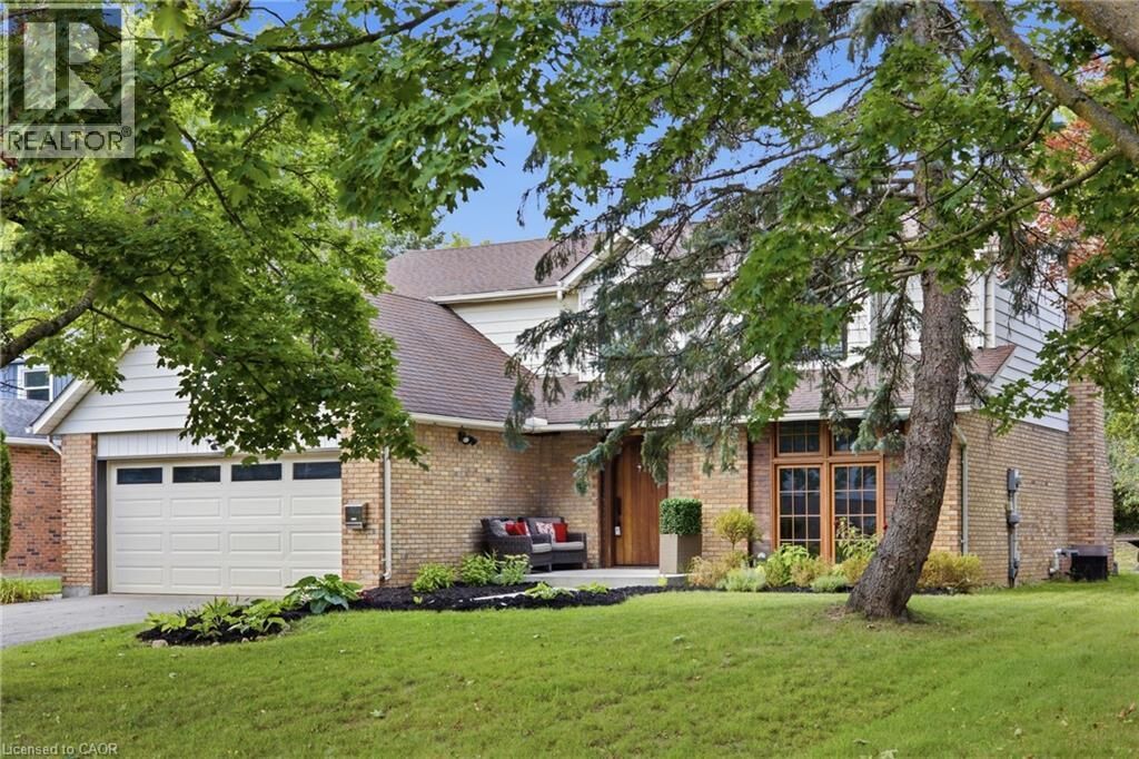 Property Photo:  416 Clairbrook Crescent  ON N2L 5V7 