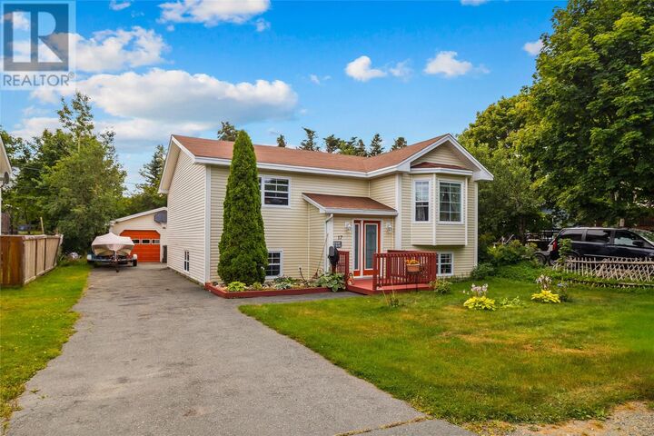 17 Tippett Place — photo 1