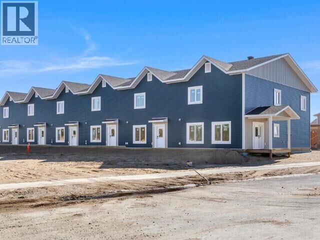 Property Photo:  11-275 Olive May Way  YT Y1A 0W4 