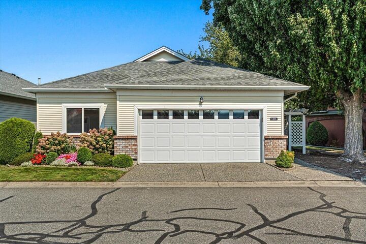 Property Photo: 8485 Young Road 191 BC V2P 7Y7