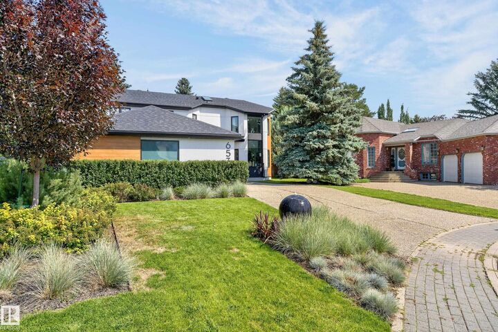 Property Photo: 653 Whiston Wynd NW AB T6M 2C3